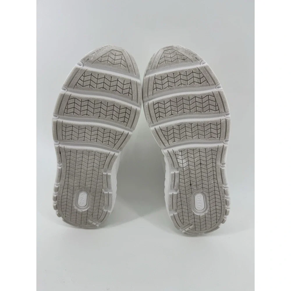 Brooks Addiction WLK Walker Women's Sz 8 Narrow Walking Shoes Sneakers White